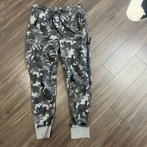 nike tech fleece sweat pants